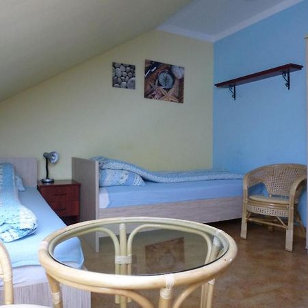 Pokoje Pod Lasem Stepnica Exterior foto